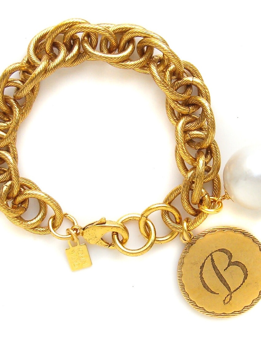 Vintage John Wind Gold-Tone Charm Chain Bracelet with Cloth Pearl Accent EUC